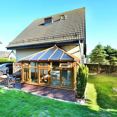 With Private Sauna And Garden Jarosławiec