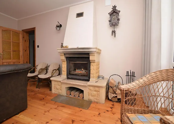 Semesterbostad With Private Sauna And Garden *