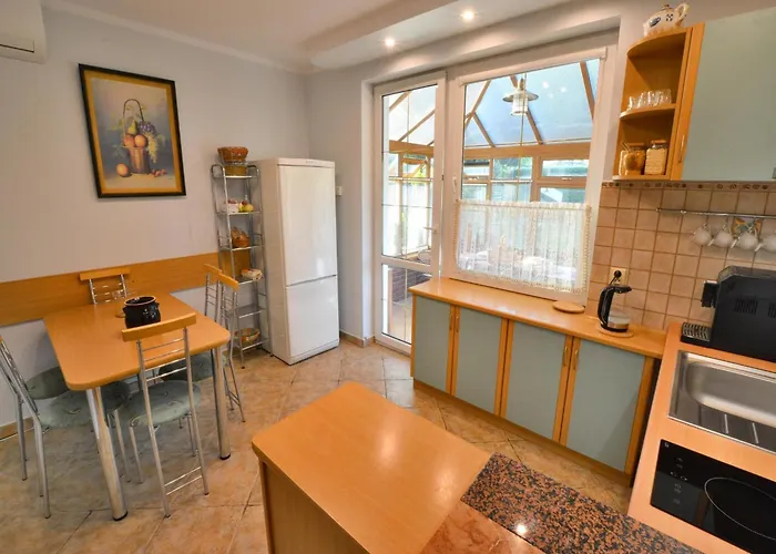 With Private Sauna And Garden Semesterbostad *