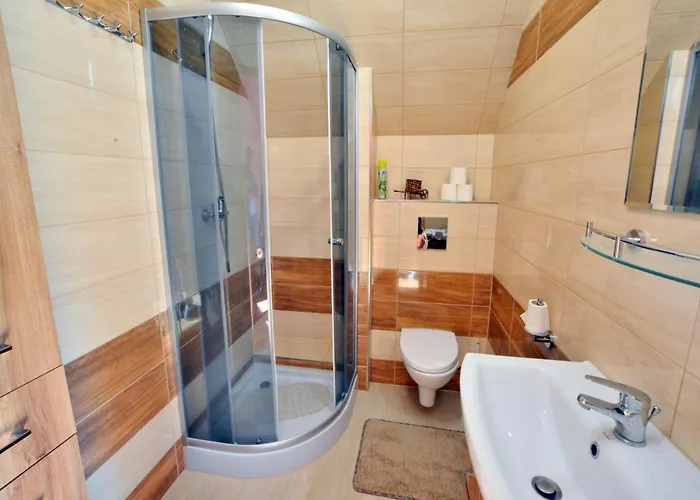 With Private Sauna And Garden Semesterbostad